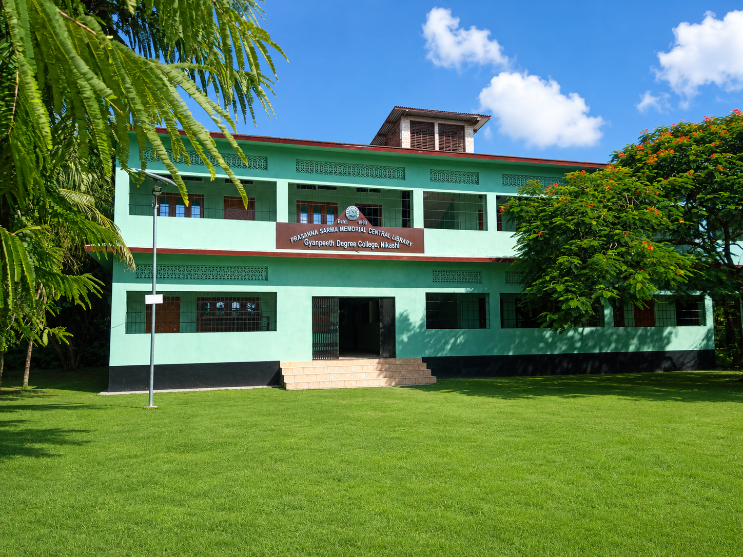 Gyanpeeth Degree College Vision